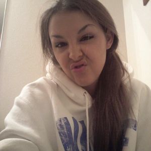 Meet your Posher, Rebecca